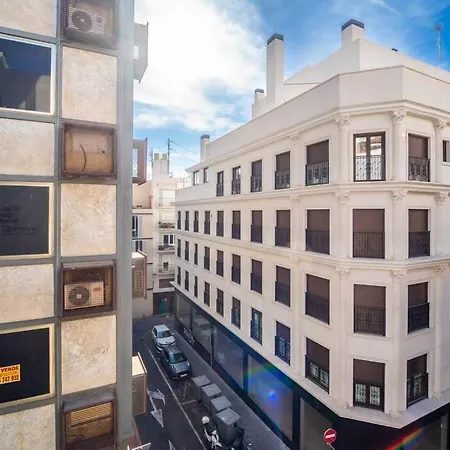Authentic Flat Near The Alicante